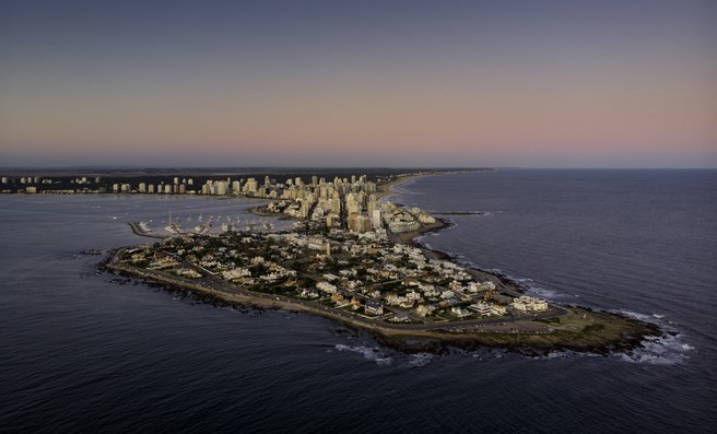 Conocé mejor el barrio de la Península de Punta del Este